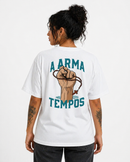 Camiseta Feminina Oversized Jesus Santo Terço